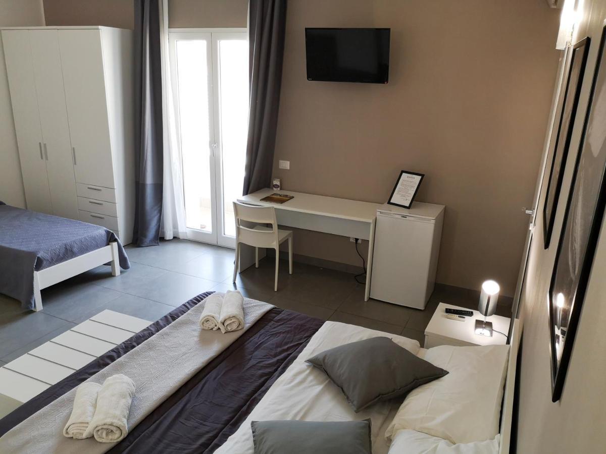 Ermes Bed & Breakfast Avola Luaran gambar